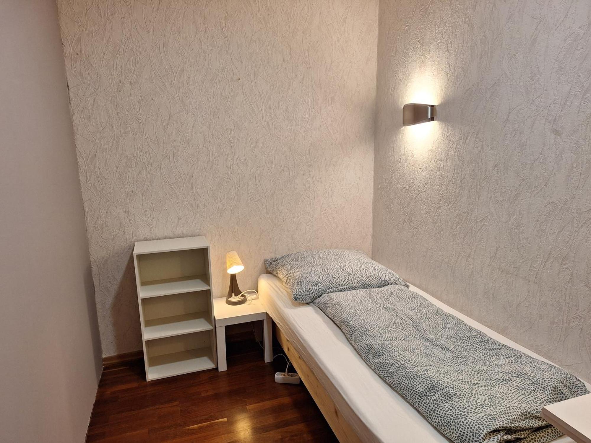 Hoteliving Duesseldorf Airport Ratingen Oda fotoğraf